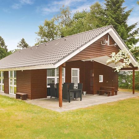 Beautiful Home In Ansager With Wifi Exterior photo