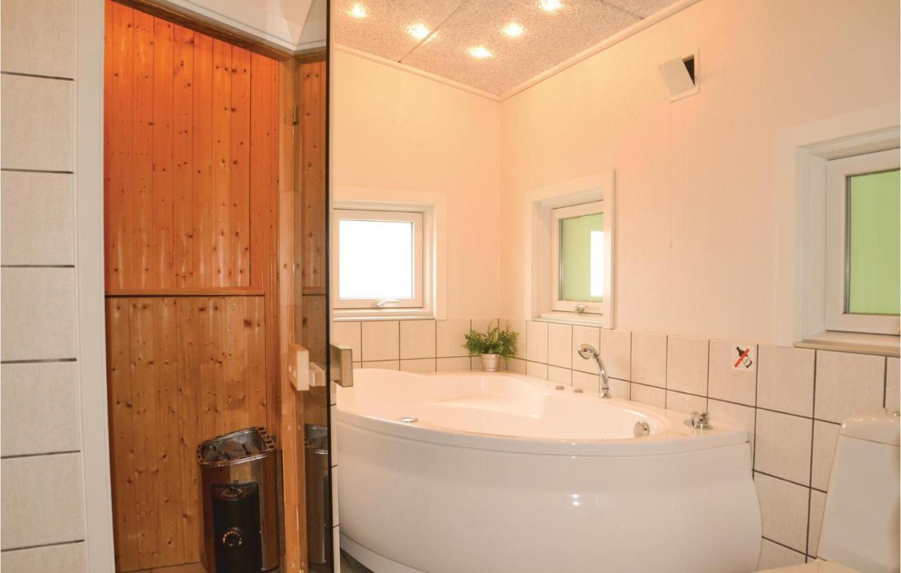 Beautiful Home In Ansager With Wifi Exterior photo